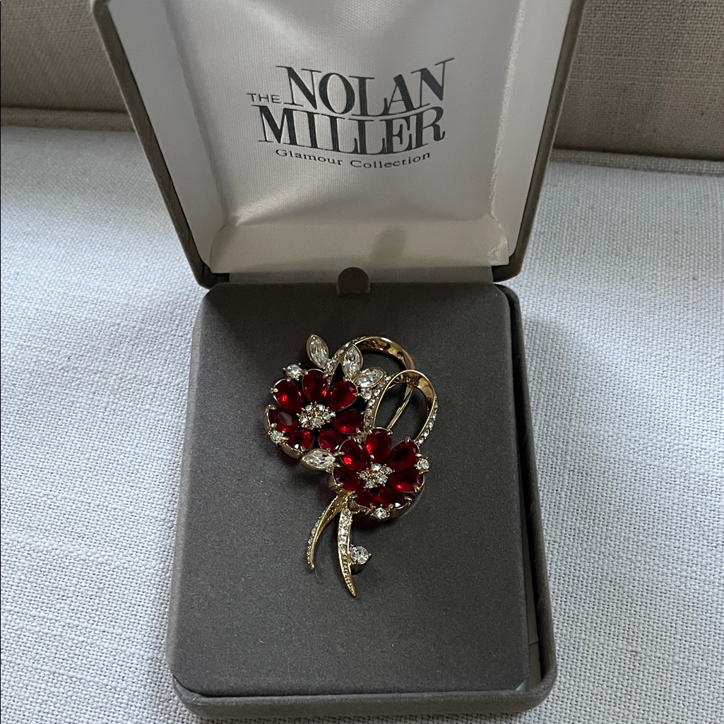 Nolan Miller Ruby Red Gossamer Flower And Gold Floral Brooch 65$